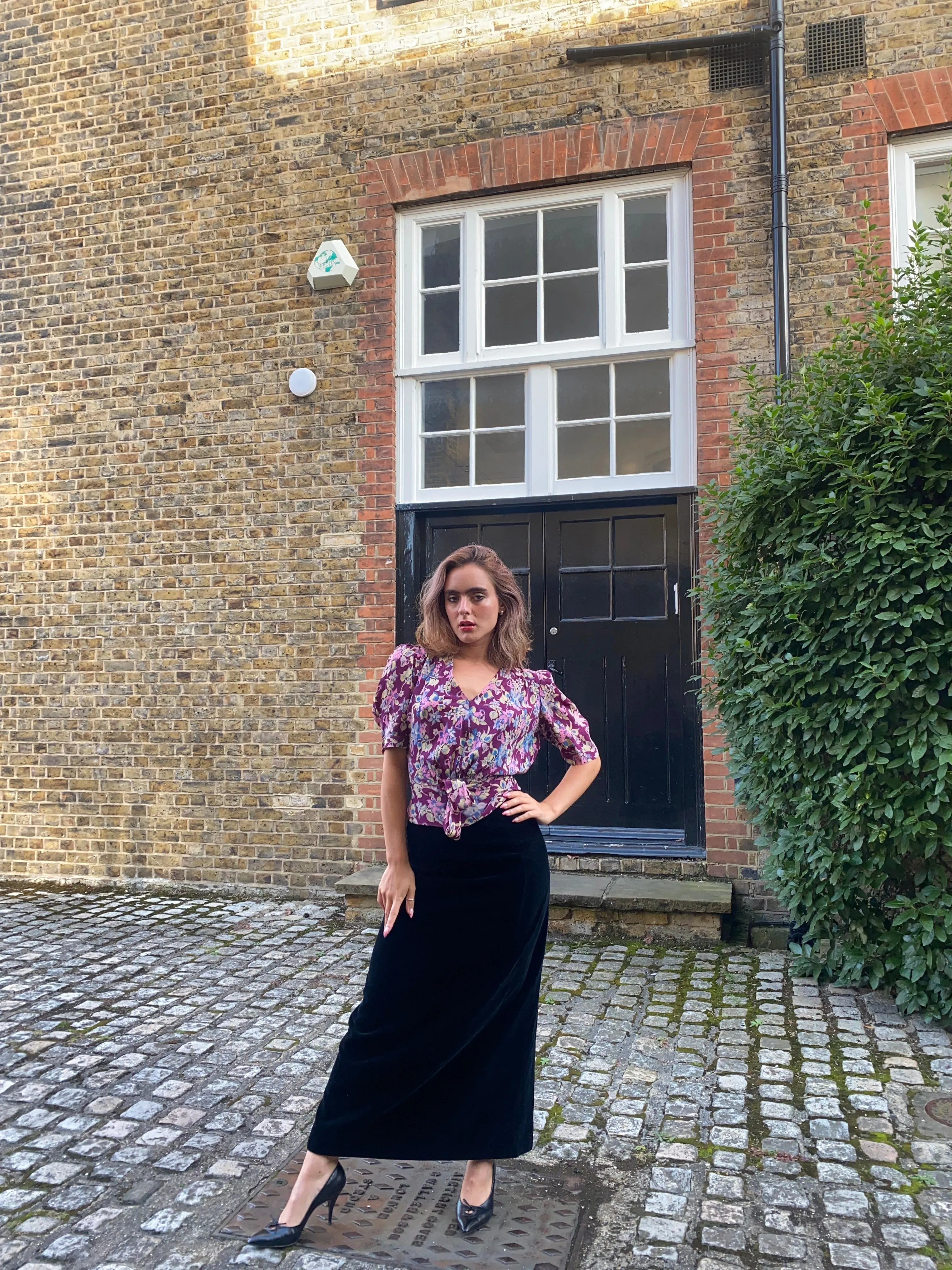 ARCHIVE - 1940s Purple Floral Silk Blouse