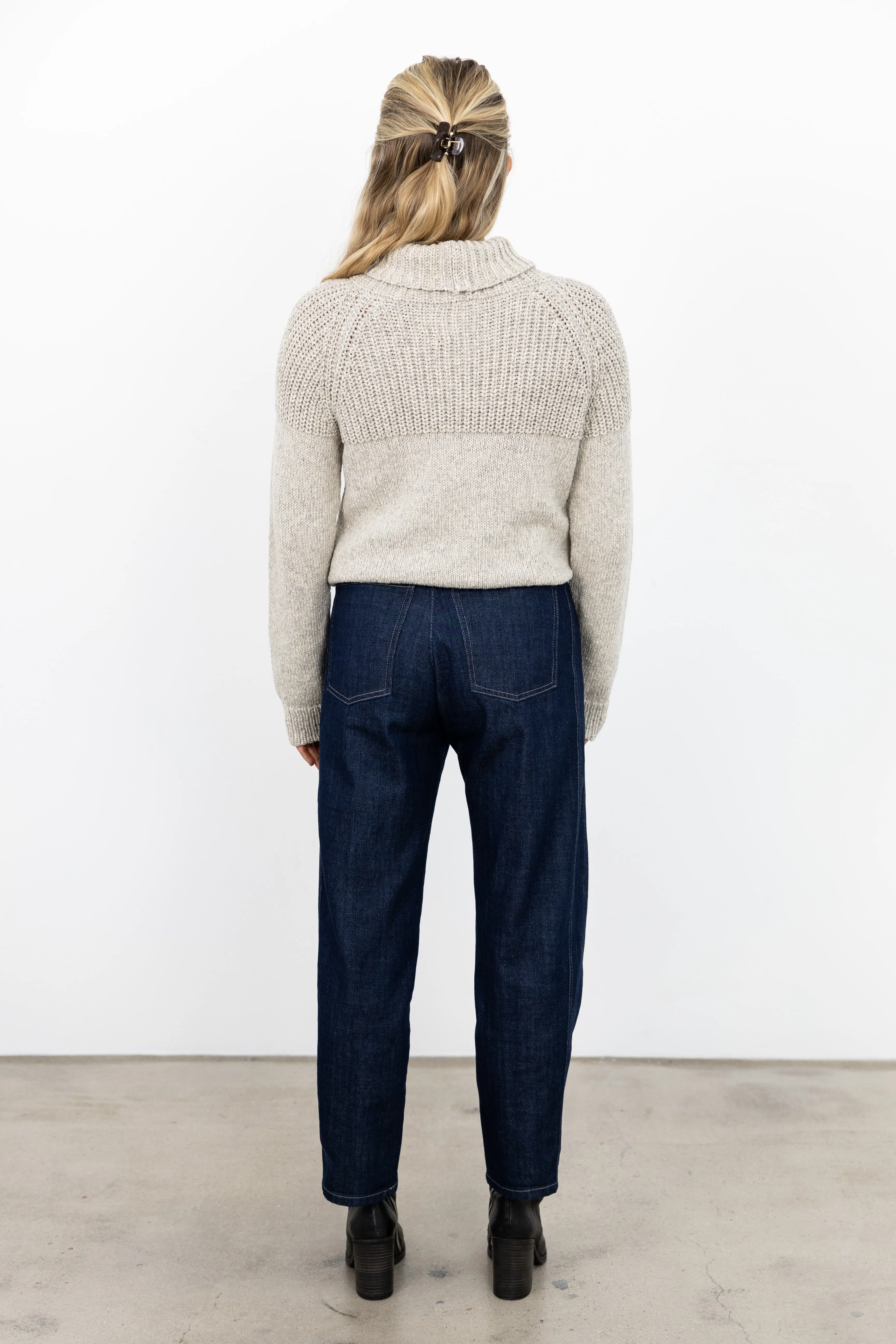 Turtleneck Long Sleeve Sweater - Cloud Grey